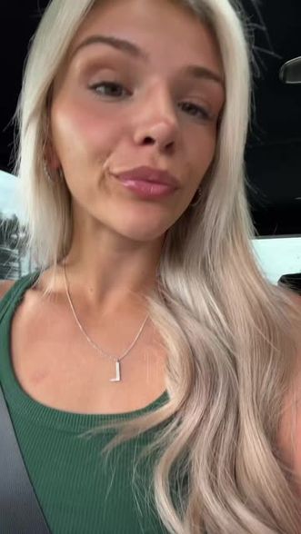 Lynda DAlessandro 🖤 (@lyndalessandro) | Snapchat Stories, Spotlight