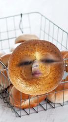 Preview for a Spotlight video that uses the Everything Bagel Lens