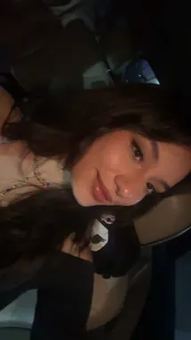 Clarissa Danielle (@clariidanii) Snapchat Stories, Spotlight & Lenses