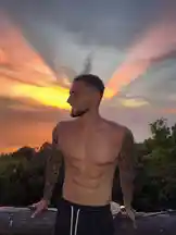 Nikos Andreass (@nikosandreass) | Snapchat Stories, Spotlight & Lenses