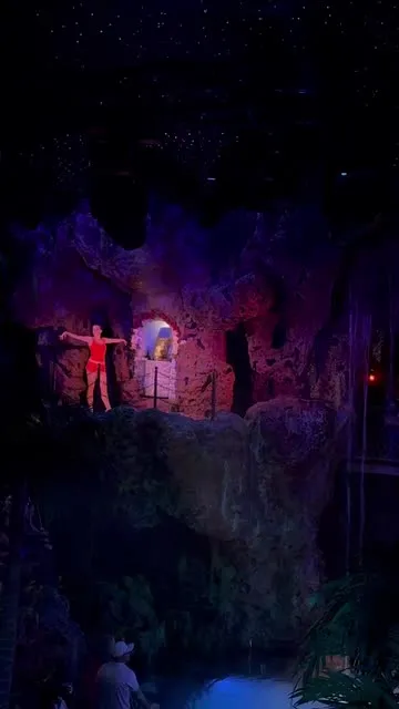 Spotlight at Casa Bonita by @juliamarie06