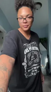 theQueen Celine (@iamqueencee) | Snapchat Stories, Spotlight & Lenses