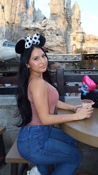 Sabrina Mercado (@ssabrinamercado) | Snapchat Stories, Spotlight & Lenses