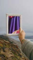 Preview for a Spotlight video that uses the Photo Frame Lens