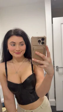 Alexia Grace (@itsalexiagrace1) | Snapchat Stories, Spotlight & Lenses