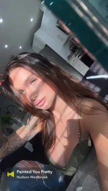 kaybooz🫶🏼 (@kmb.004) | Snapchat Stories, Spotlight & Lenses