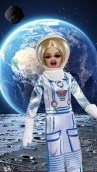 Preview for a Spotlight video that uses the Astronaut Barbie Lens