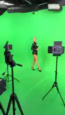 Em Rose (@emrosebydark) | Snapchat Stories, Spotlight & Lenses