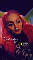 Preview for a Spotlight video that uses the Pink Hair and Glasses Lens