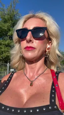 Lorelei Finds (@lorelei.finds) Snapchat Stories, Spotlight & Lenses