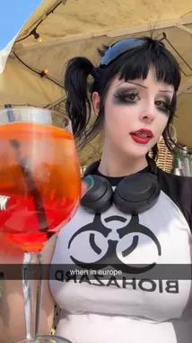 BARBIE THREE SIX (@barbiethreesix) | Snapchat Stories, Spotlight & Lenses