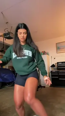 Juliadbulks (@juliadbulks) | Snapchat Stories, Spotlight & Lenses