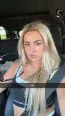 audrey holt (@audreyyholtt) Snapchat Stories, Spotlight & Lenses