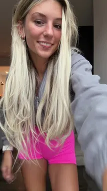 amb (@ambiebambii1) | Snapchat Stories, Spotlight & Lenses