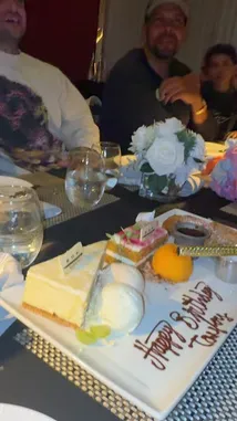 Britney Loh 💗 (@itsbritneyloh) | Snapchat Stories, Spotlight & Lenses