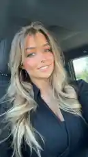 whitney💛 (@whitney253r) | Snapchat Stories, Spotlight & Lenses