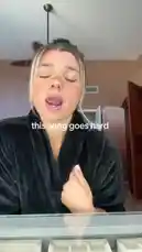 Allie Lynn (@allieeelynn) | Snapchat Stories, Spotlight & Lenses