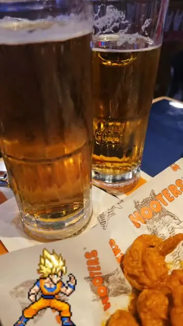 @fgc3 님의 Hooters 스포트라이트