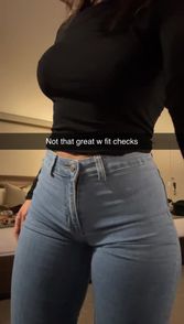 Alaina Ellis (@alainaelliss) Snapchat Stories, Spotlight & Lenses