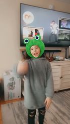 Preview for a Spotlight video that uses the Froggy Hat Lens