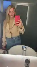 Watch Soph 🧊🍋 take a mirror selfie in her bathroom, showcasing a chic beige cropped jacket over a matching top paired with high-waisted blue jeans. This quick fashion moment captures her personal style and provides inspiration for casual outfit ideas. by @rs4_6h with original sound