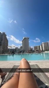 Ella (@itsellamoncrief) | Snapchat Stories, Spotlight & Lenses