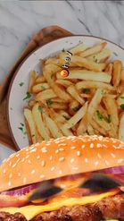 Preview for a Spotlight video that uses the Burger and fries Lens