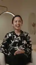 Watch Danna share her personal transformation story at Rivive beauty center. She discusses her struggles with discromic skin and how non-invasive treatments helped her achieve softer, tighter, and more hydrated skin after just five sessions. Learn about painless, needle-free facials and discover why Rivive is her definition of peace and self-care. by @rivive.sa with Original Sound by rivive.sa
