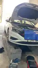 Watch as Wasta Hawkar demonstrates a detailed car engine inspection and repair process in his garage. This hands-on tutorial covers common maintenance tasks, tool usage, and problem-solving techniques for vehicle owners looking to save money on repairs. by @hawkar_service with original sound