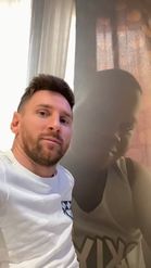 Preview for a Spotlight video that uses the Messi Selfie Lens