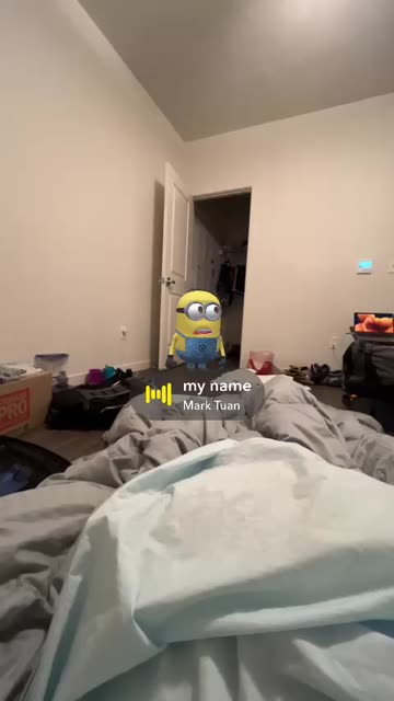 Preview for a Spotlight video that uses the Minion 3D Lens