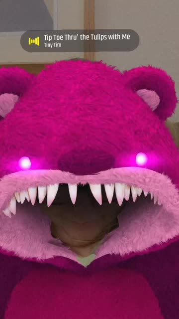 Preview for a Spotlight video that uses the Spooky Kigurumi Lens