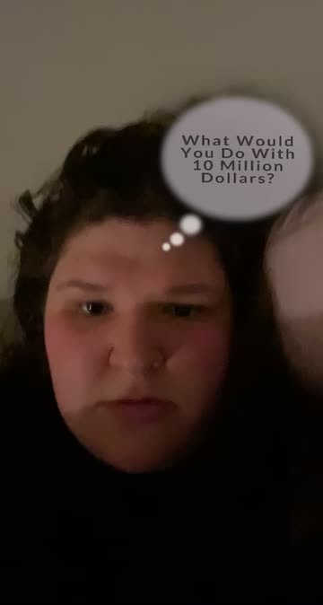 Preview for a Spotlight video that uses the Random Questions Lens