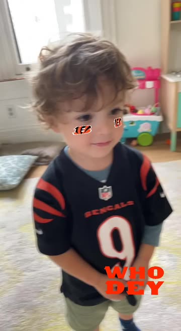 Preview for a Spotlight video that uses the cincinnati bengals Lens