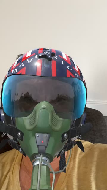 Preview for a Spotlight video that uses the TOP GUN Lens