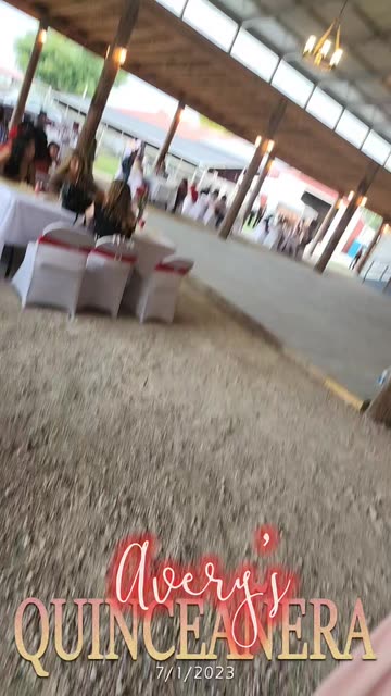 Preview for a Spotlight video that uses the Avery Quinceanera Lens