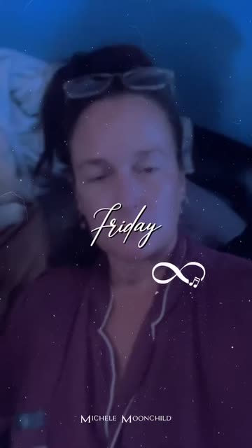 Preview for a Spotlight video that uses the Moody Blue Lens