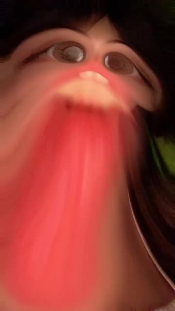 Preview for a Spotlight video that uses the big mouth Lens