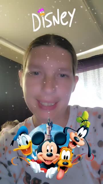 Preview for a Spotlight video that uses the DISNEY CHILDHOOD Lens