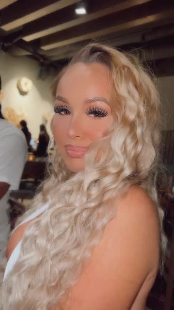 fineazzbritt