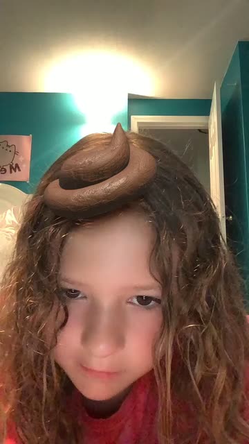 Preview for a Spotlight video that uses the Funny Poop Lens