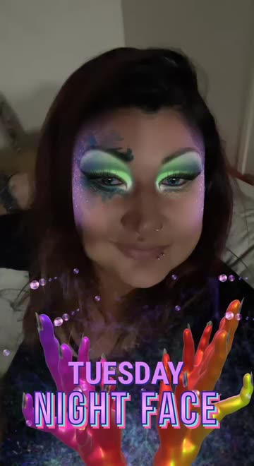 Preview for a Spotlight video that uses the Drama Queen Lens