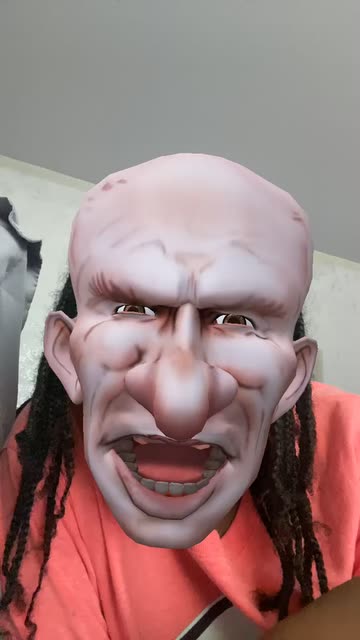 Preview for a Spotlight video that uses the Old Guy Lens
