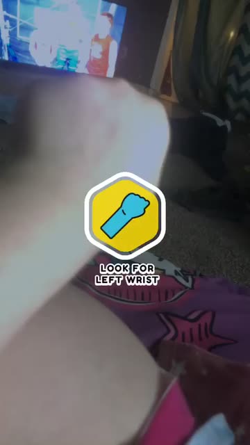 Preview for a Spotlight video that uses the HOLOGRAM WATCH Lens