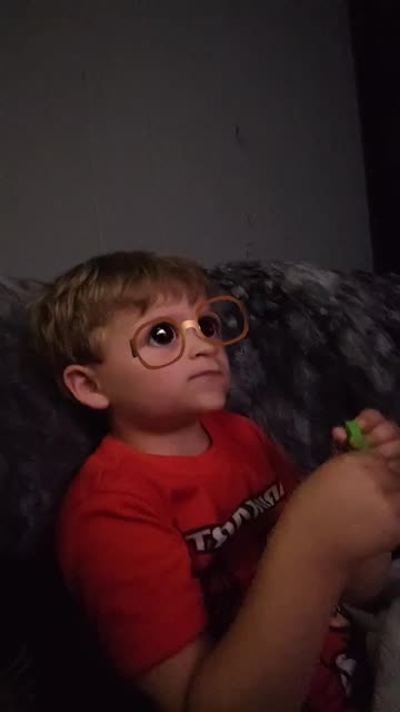 Preview for a Spotlight video that uses the Bubbles Lens