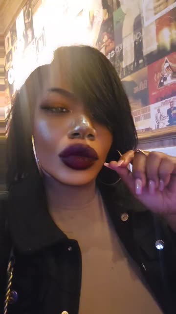 Preview for a Spotlight video that uses the Burgundy Makeup Lens