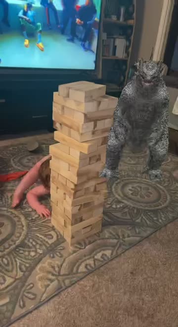 Preview for a Spotlight video that uses the Godzilla Walk Lens