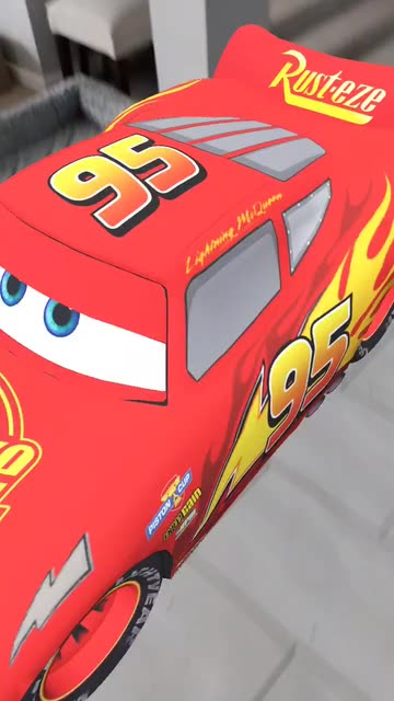 Preview for a Spotlight video that uses the Lightning McQueen Lens