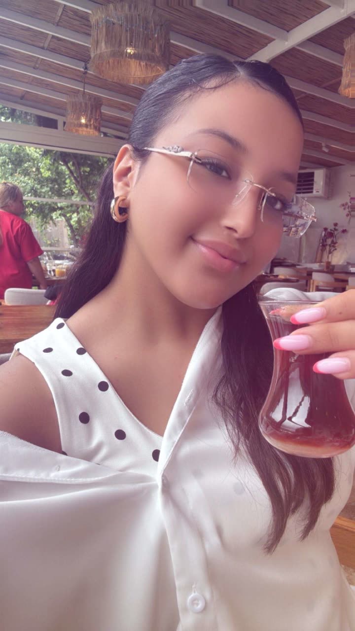 محتوى سناب شات لـ اشواق العمير