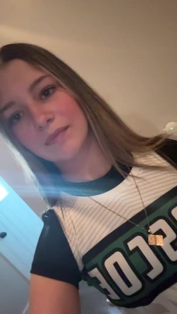 Elli🫰🦄